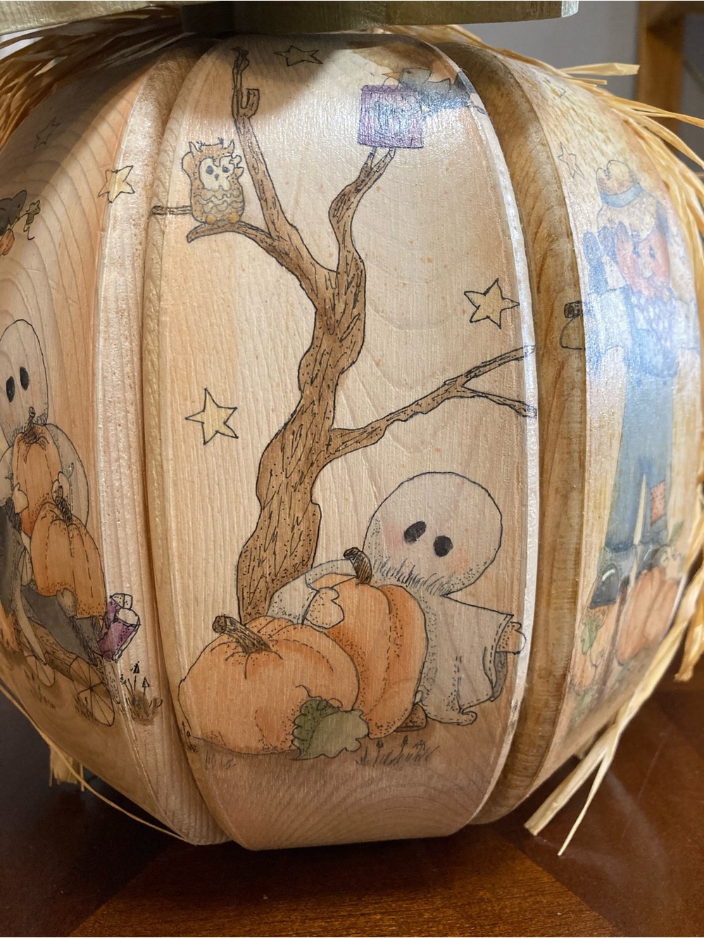 Vintage Hand Painted Wooden Fall Pumpkin Centerpiece With Ghost & Scarecrow Art - Picture 6 of 15